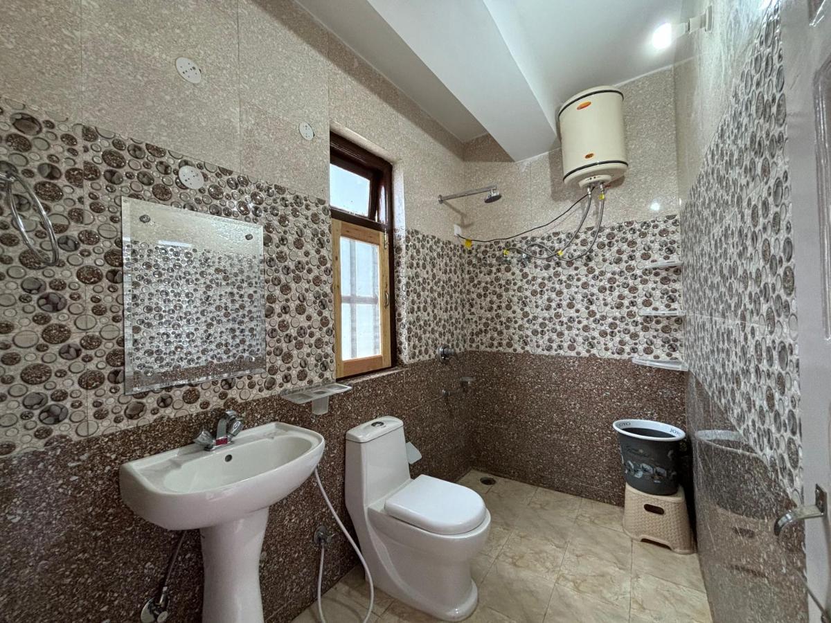 Zu-Zu Hostels Шімла Екстер'єр фото