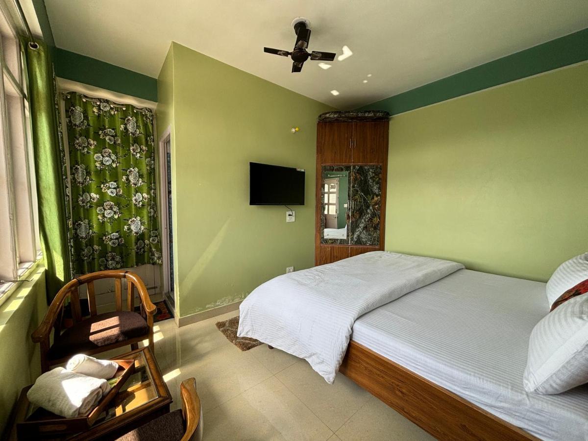 Zu-Zu Hostels Шімла Екстер'єр фото